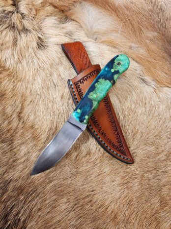 #6464 Damascus Hunting/Camp Knife W Maple/Alumilite®Resin Handle