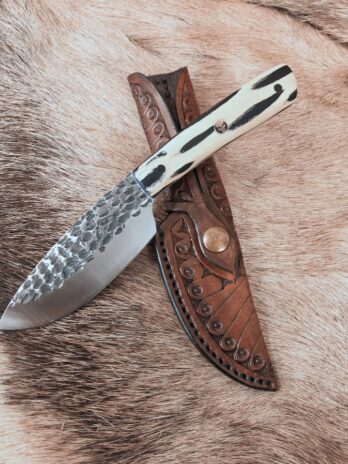 #6864 Stainless Hammered Hunter Skinner