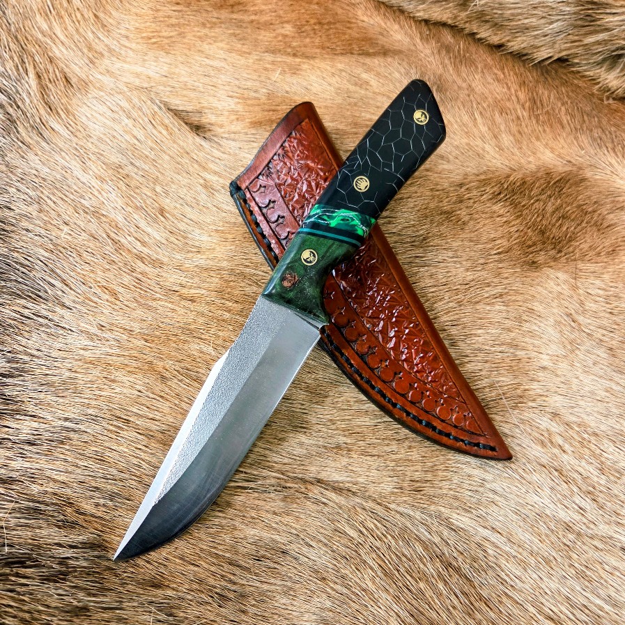 #6958 Bushcraft Style Knife