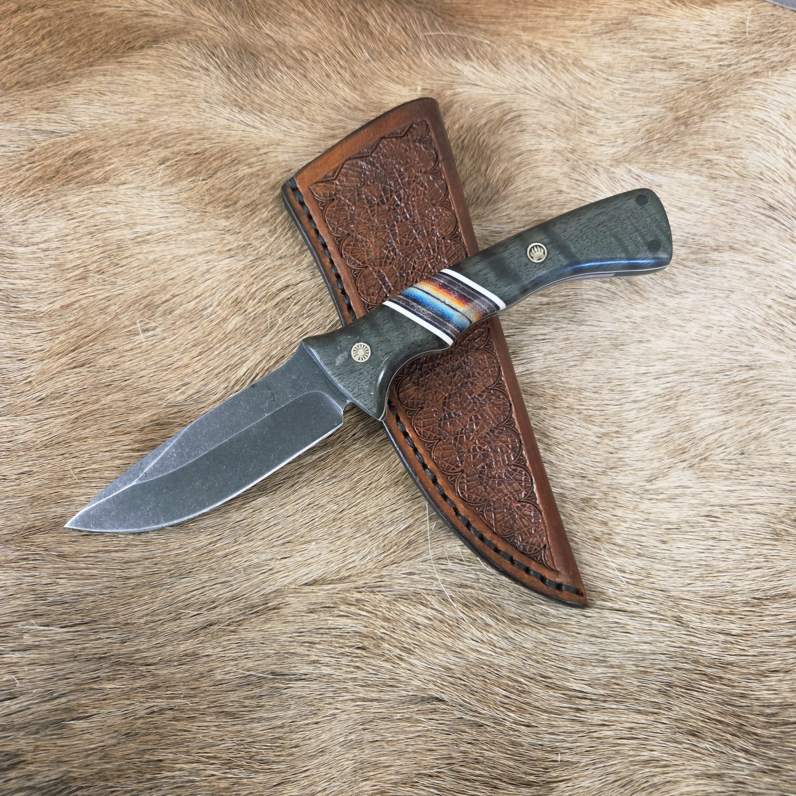 #7058 Bushcraft Style Knife