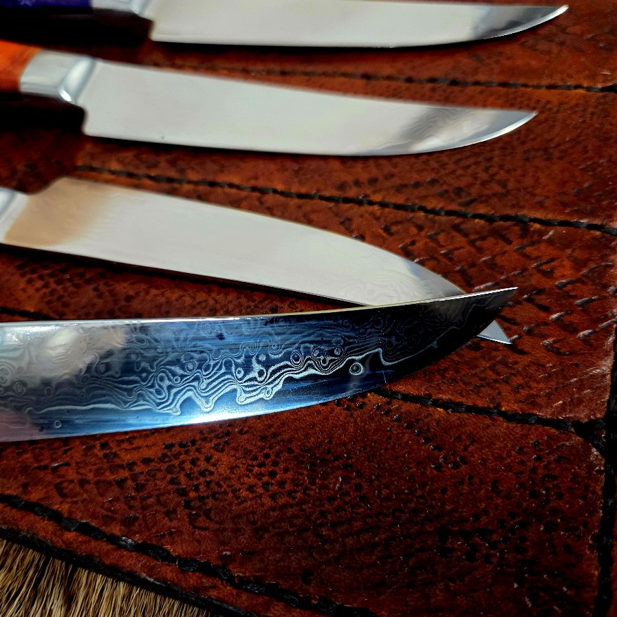 #7102 Handcrafted Damascus Steak Knife Set - Image 6
