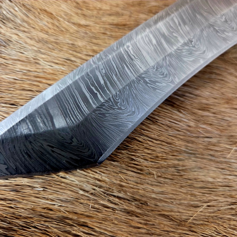 #7144 Damascus Tanto W Curly Mango Handle - Image 2