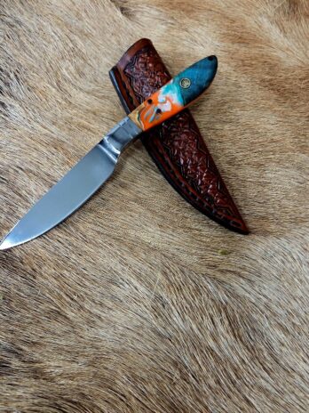 #7182 Small Everyday Carry or Skinner